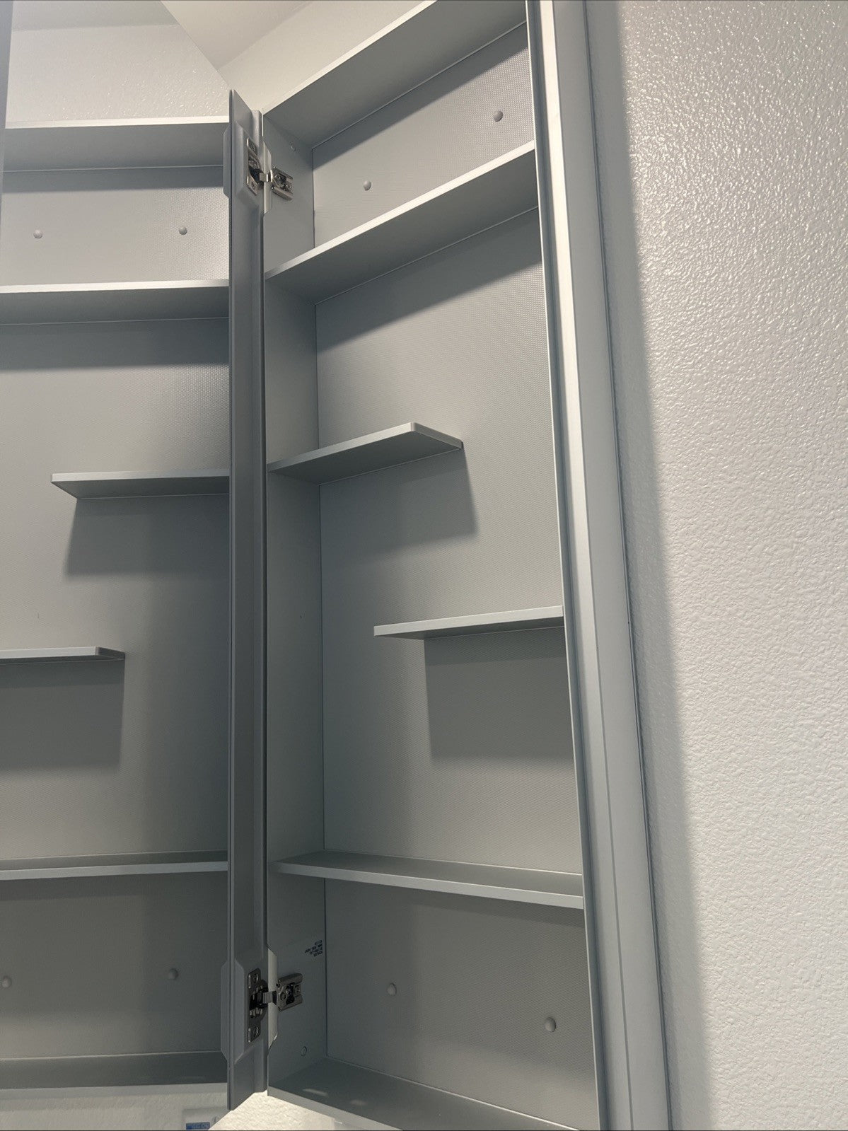 Kohler 15” x 40” Surface Mount Medicine Cabinet Maxstow K-81155-LA1 Rustproof