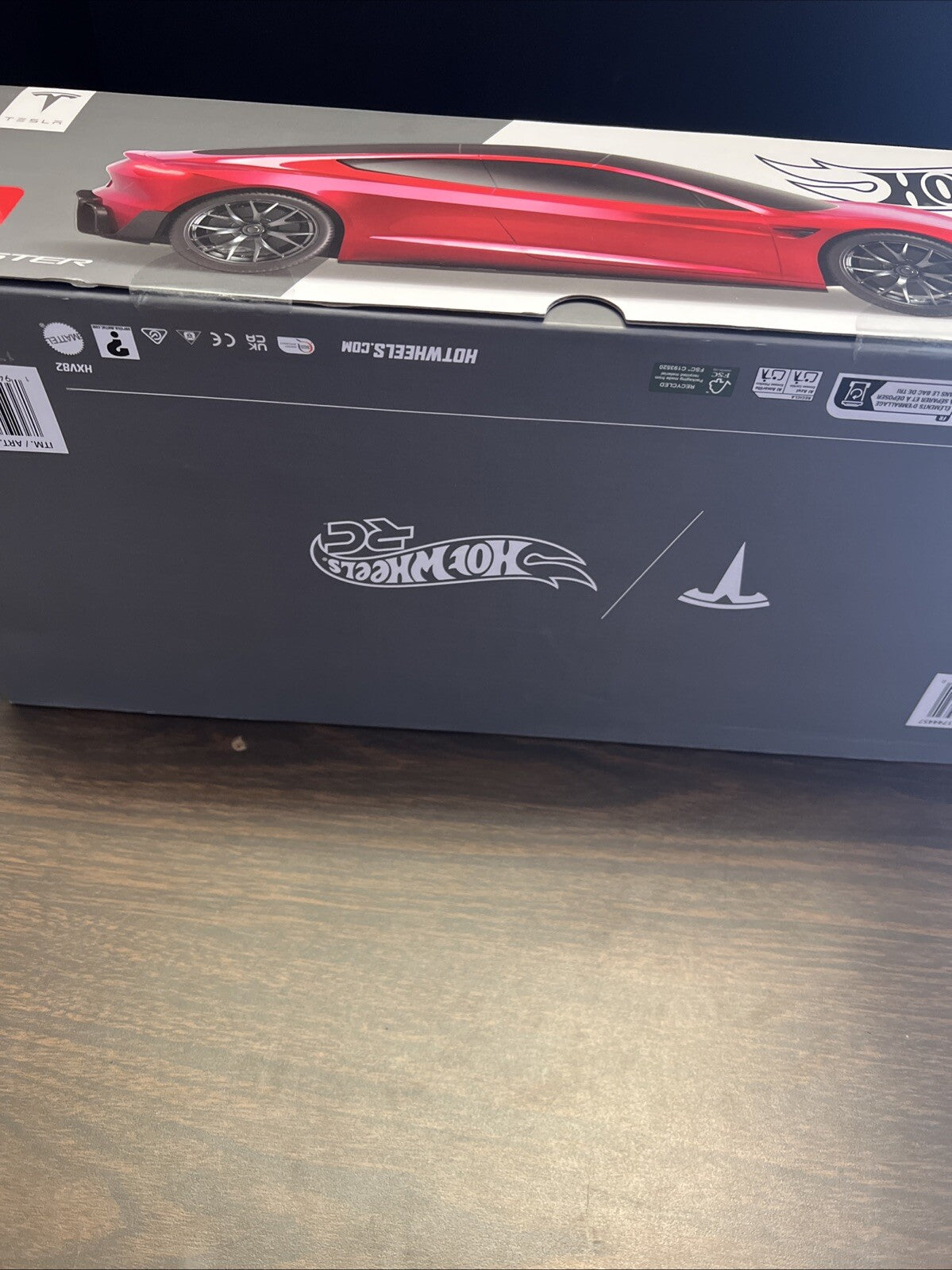 NEW Tesla Roadster Remote Control Hot Wheels RC Car 1:10 Scale RED