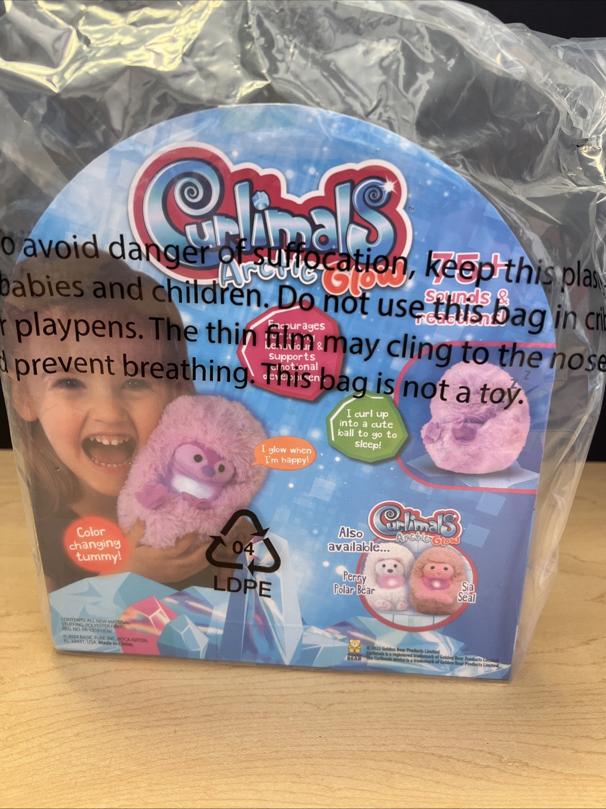 Curlimals Artic Glow Interactive, Animated, Talking, Giggling Toy Perry Polar