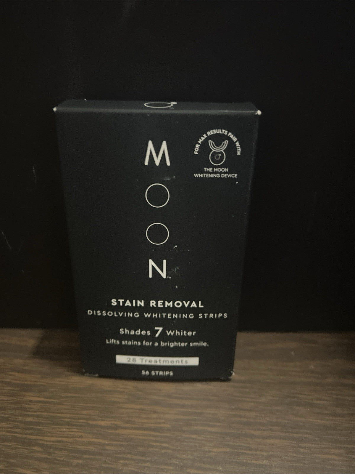 Moon Teeth Whitening Device, 56 Dissolving Strips, Charger & Case New! In Box