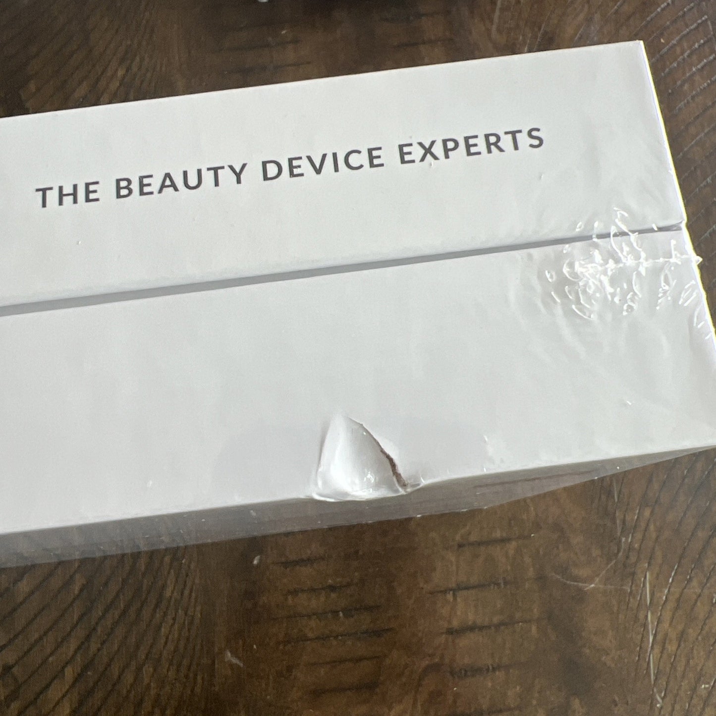 CurrentBody Skin LED Red Light Therapy Face Mask NIB. Sealed-DENTED Box!!