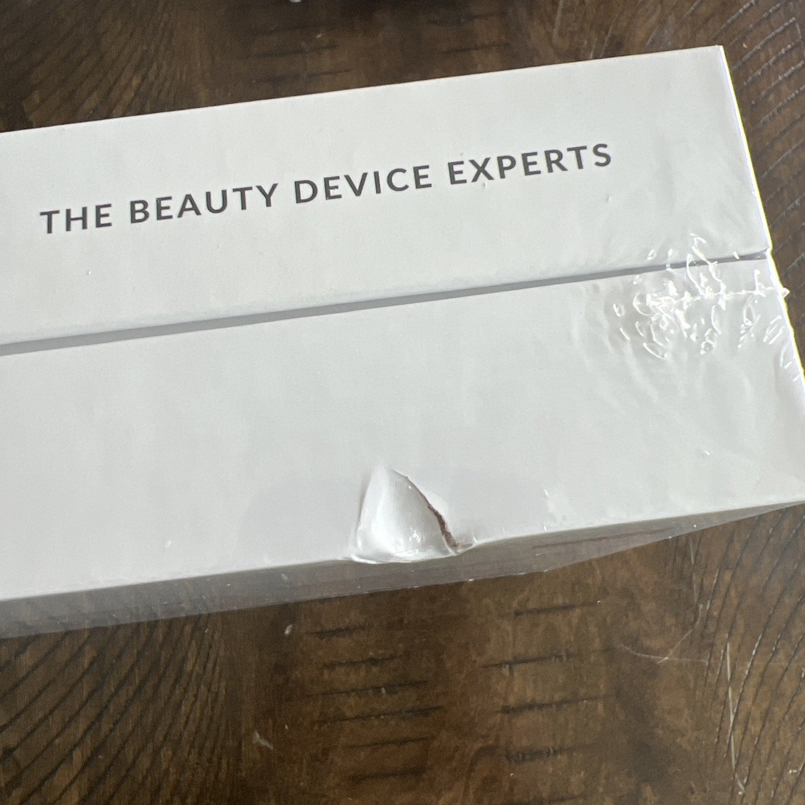 CurrentBody Skin LED Red Light Therapy Face Mask NIB. Sealed-DENTED Box!!