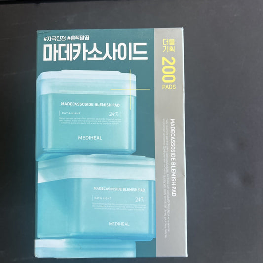 Mediheal Madecassoside Blemish Pad Day & Night, 200 Pads, W/Hygienic Tweezers