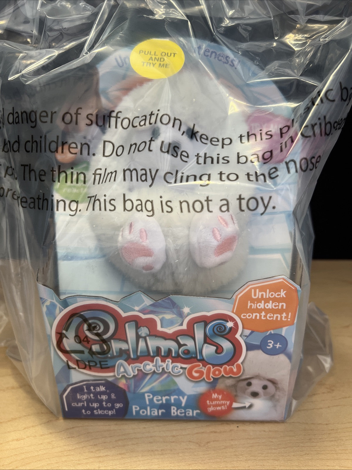 Curlimals Artic Glow Interactive, Animated, Talking, Giggling Toy Perry Polar