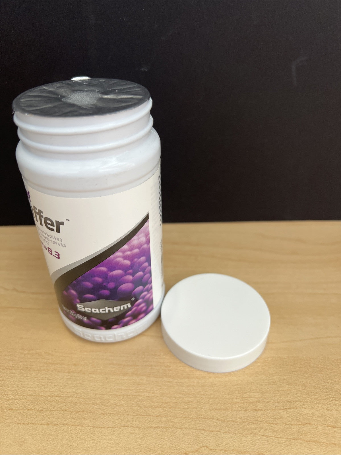 Seachem Reef Buffer 250 grams Powder Raise pH to 8.3 Live Coral Reef Aquariums
