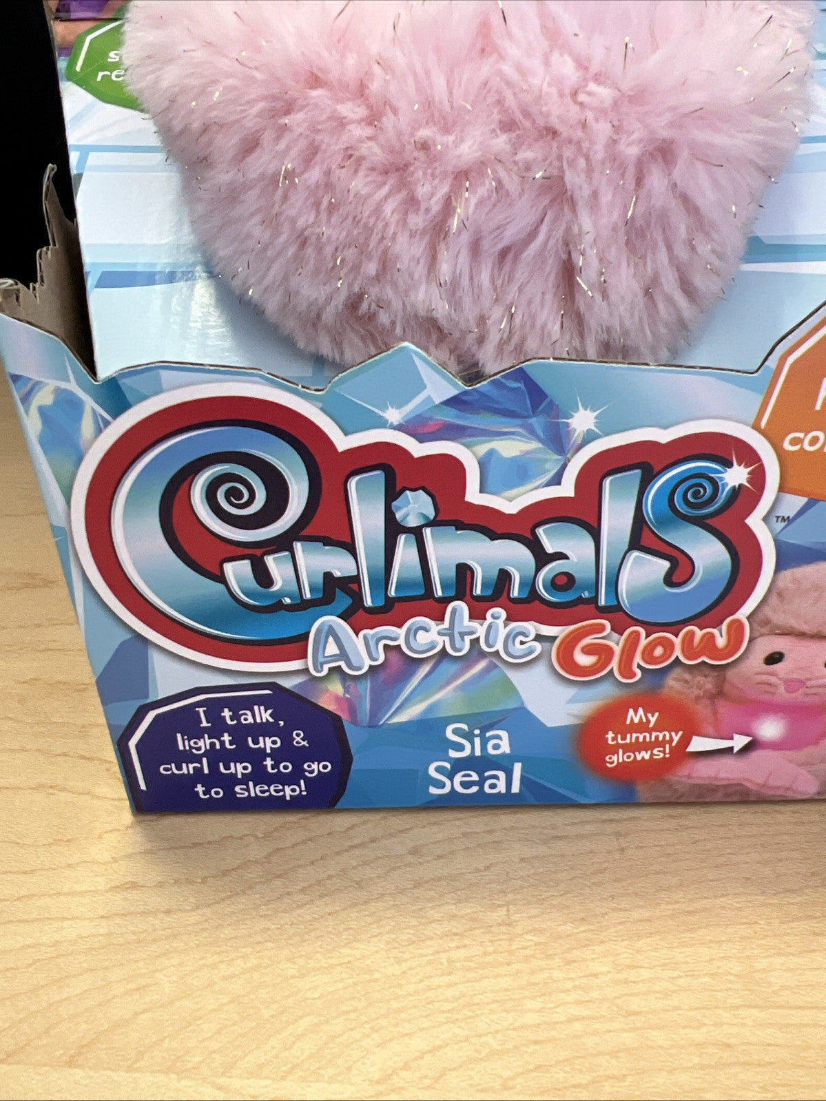 Curlimals Artic Glow Interactive, Animated, Talking, Giggling Toy Pet Sia Seal